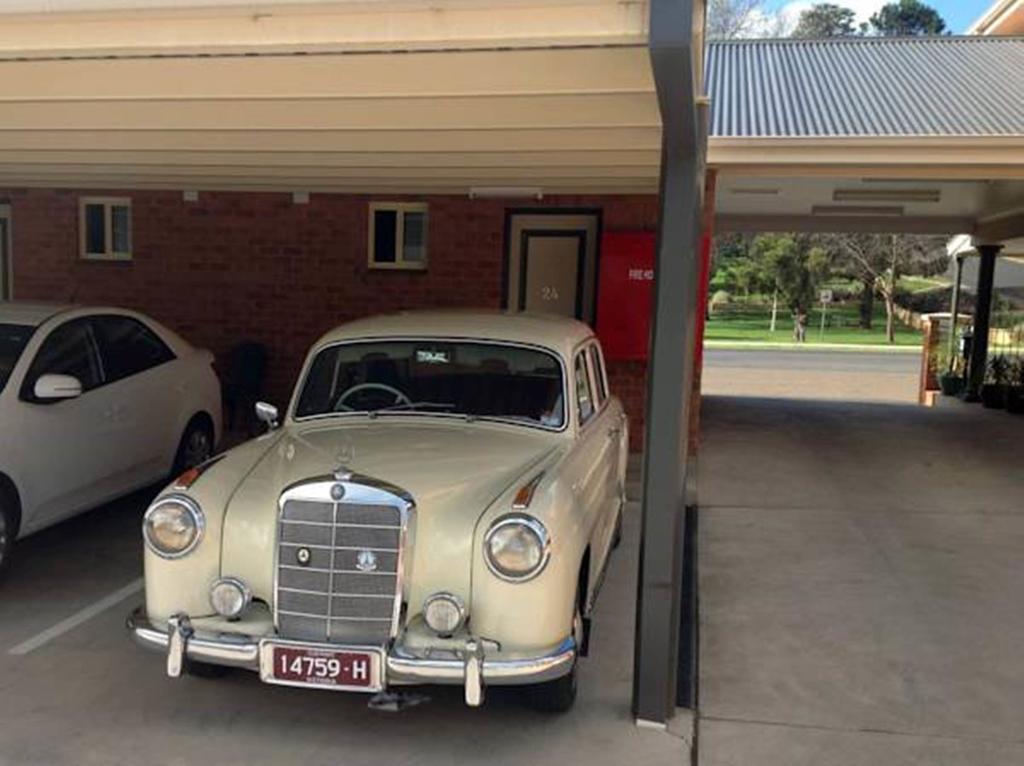 Gundagai Gabriel Motor Inn Cameră foto